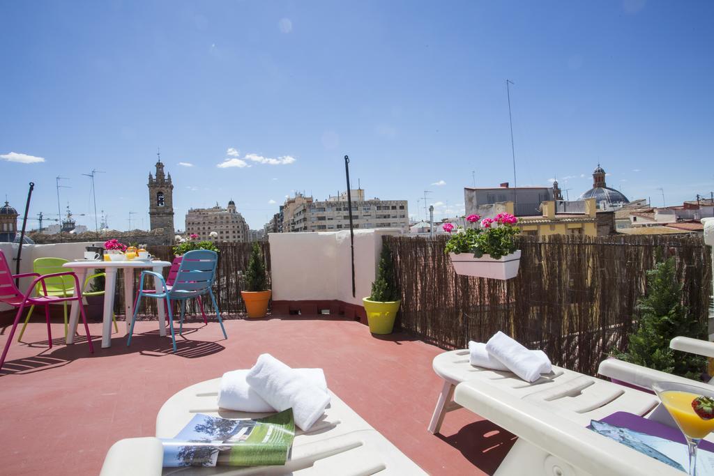 Singularstays Plaza Del Mercado Valencia Exterior foto
